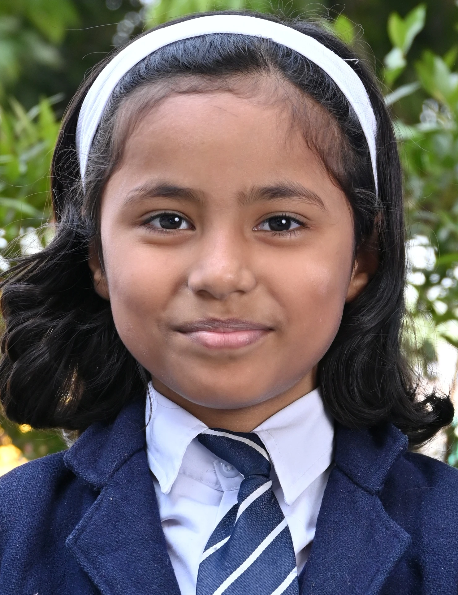 ALIZA FIROZ KHAN