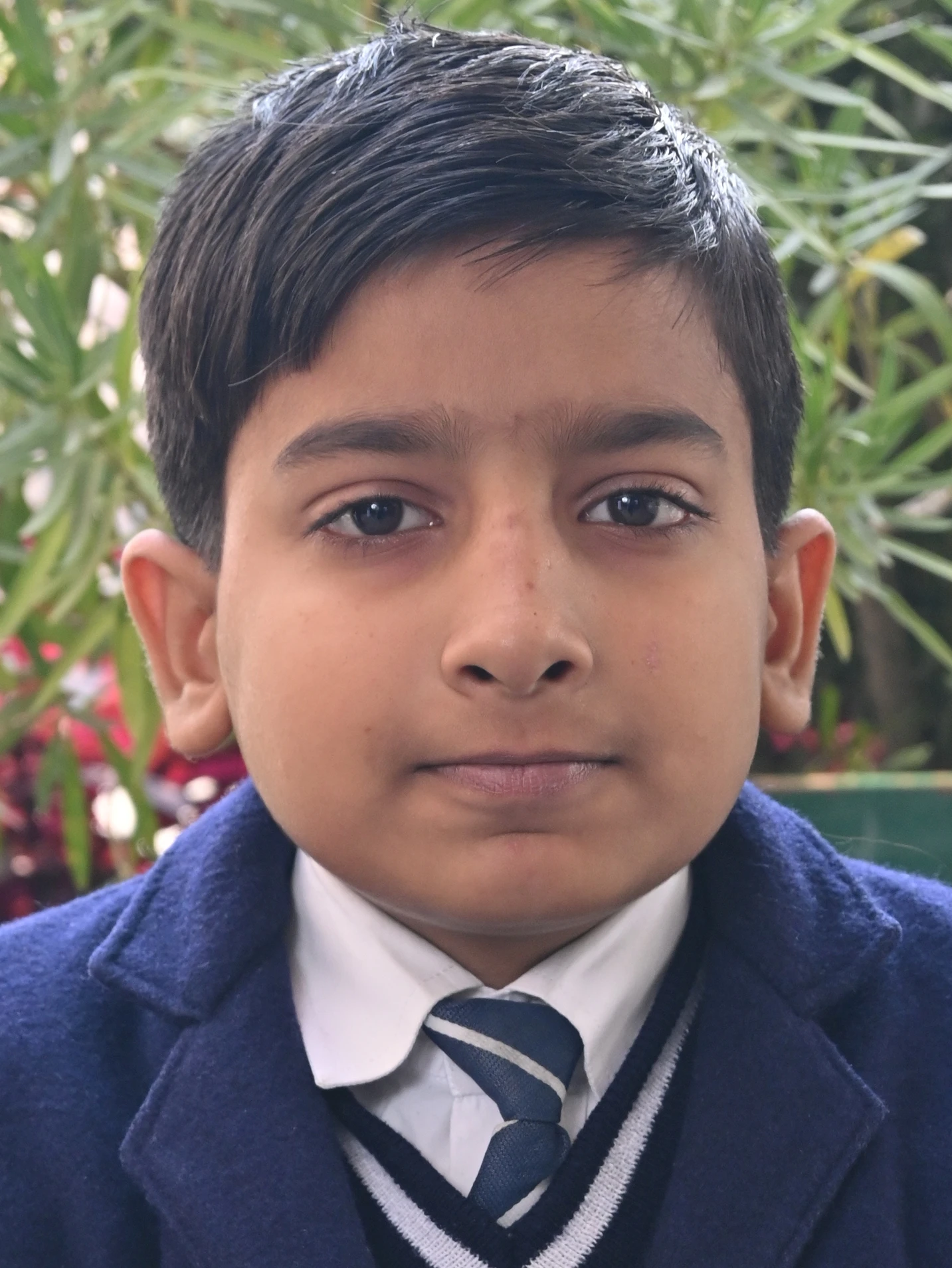 KAUNAIN  ALI
