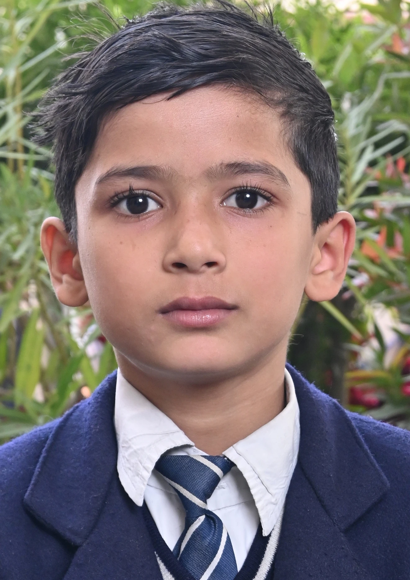 LAKHVEER  YADAV