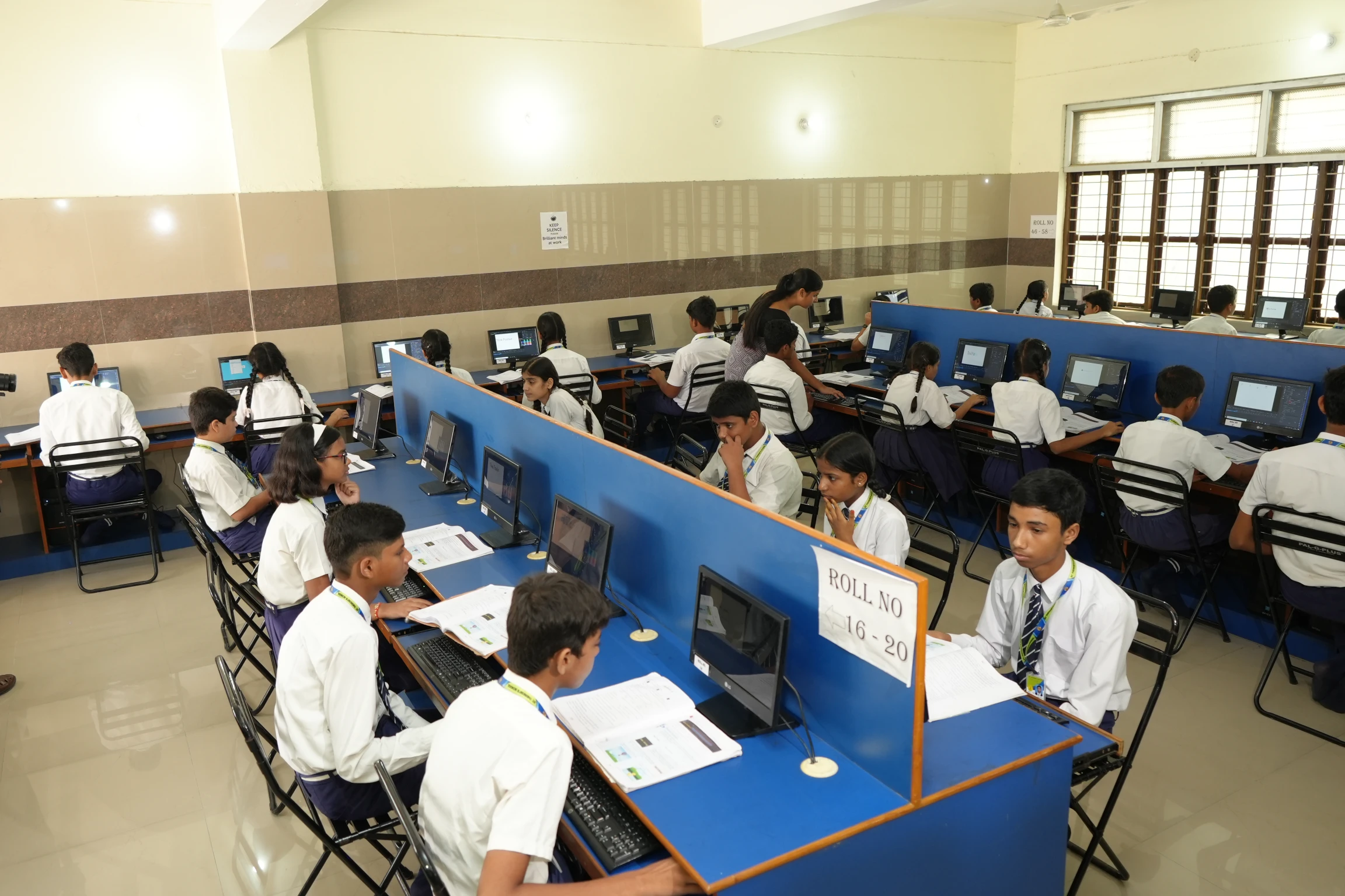 COMPUTER LAB