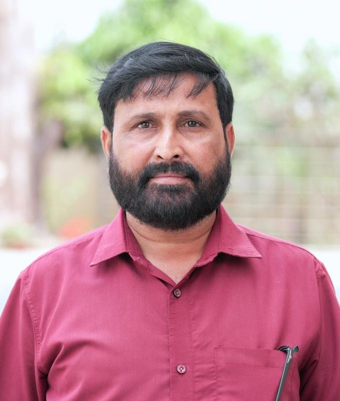 VIDHYADHAR  GIRI