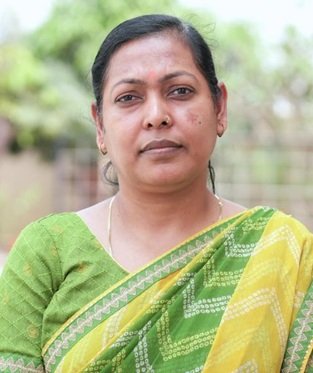 SEEMA  YADAV