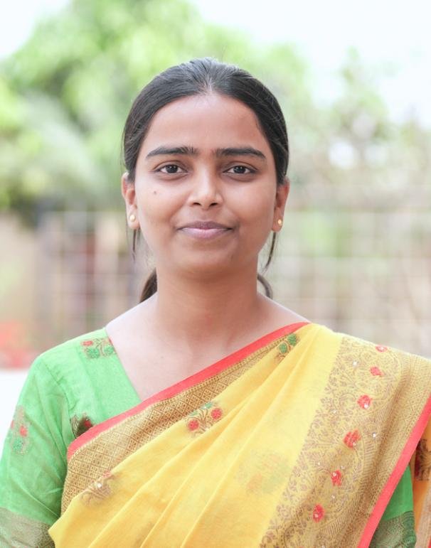 SHWETA  SINGH